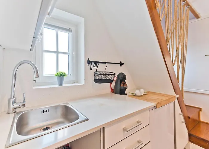 Bmyguest - Fado Mezzanine شقة *