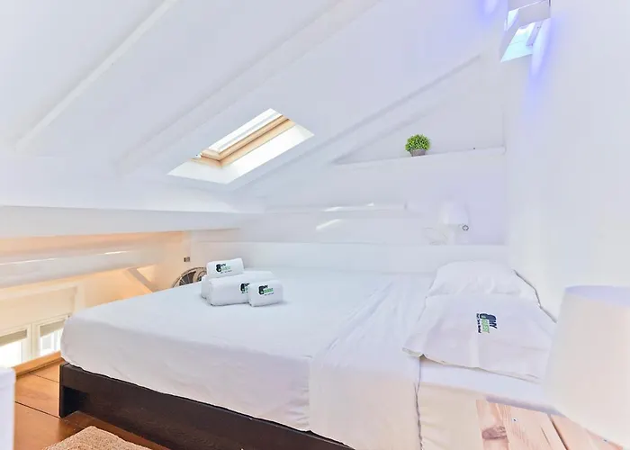 Bmyguest - Fado Mezzanine Апартаменти Лісабон