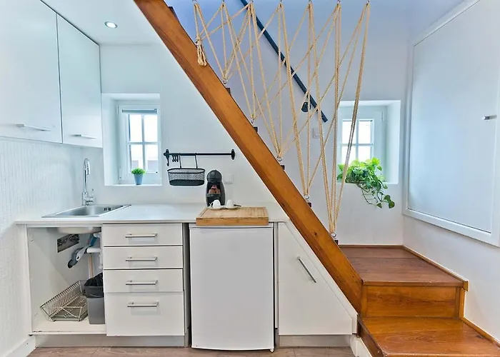 Bmyguest - Fado Mezzanine Лісабон